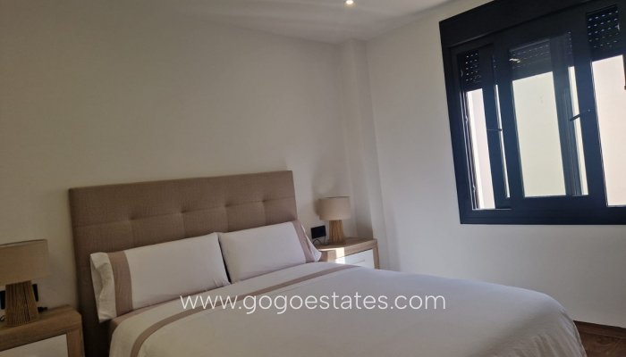 Te koop - Huis - Vrijstaande Villa - Orihuela - Los Balcones