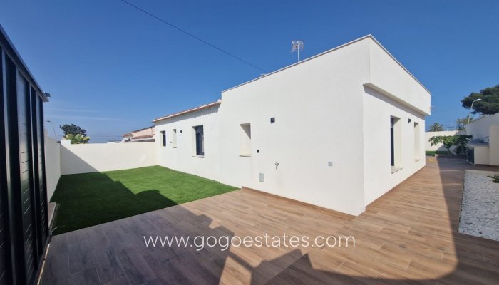 Te koop - Huis - Vrijstaande Villa - Orihuela - Los Balcones