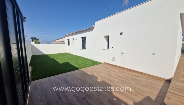Te koop - Huis - Vrijstaande Villa - Orihuela - Los Balcones