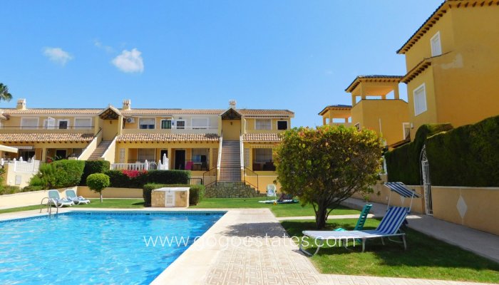 Revente - Maison - Villa Individuelle - Orihuela - Villamartin