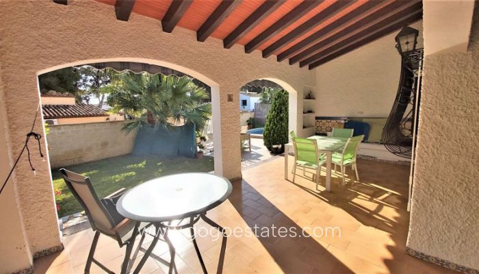 Te koop - Huis - Vrijstaande Villa - Torrevieja - Torrevieja Centro