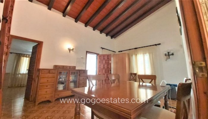 Te koop - Huis - Vrijstaande Villa - Torrevieja - Torrevieja Centro