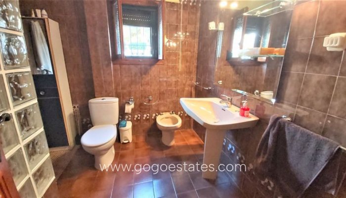 Te koop - Huis - Vrijstaande Villa - Torrevieja - Torrevieja Centro