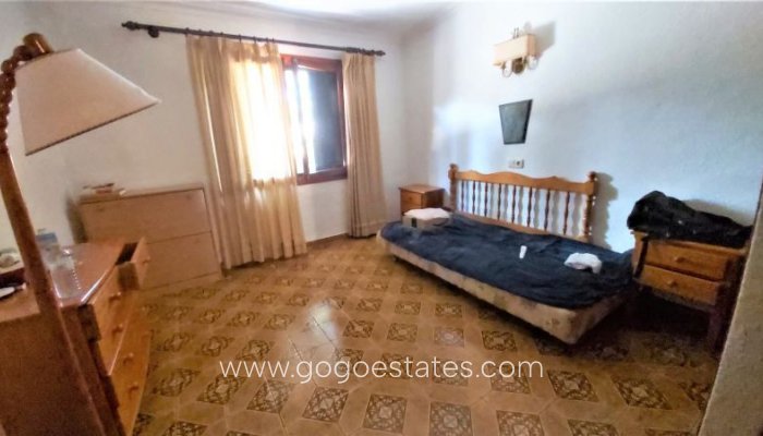 Te koop - Huis - Vrijstaande Villa - Torrevieja - Torrevieja Centro