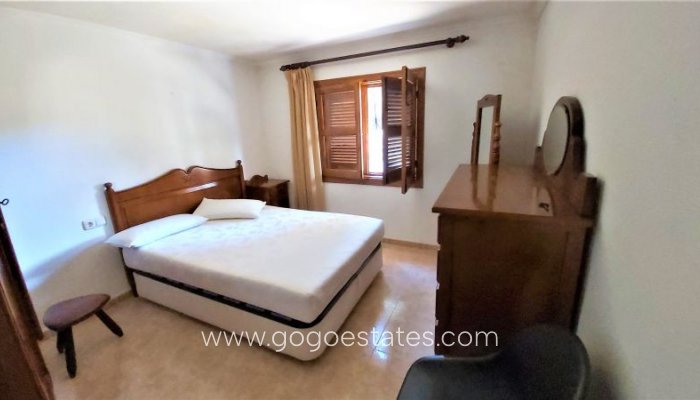 Te koop - Huis - Vrijstaande Villa - Torrevieja - Torrevieja Centro