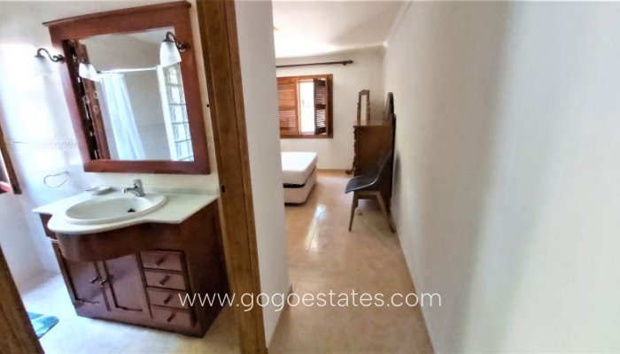 Te koop - Huis - Vrijstaande Villa - Torrevieja - Torrevieja Centro