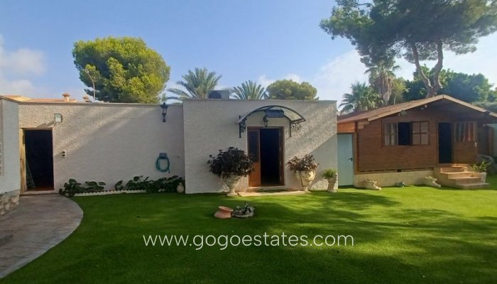 Te koop - Huis - Vrijstaande Villa - Orihuela - Orihuela Costa