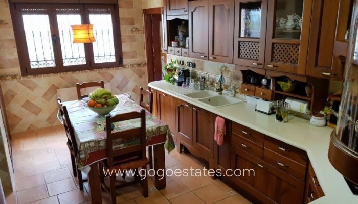 Te koop - Huis - Vrijstaande Villa - Torrevieja - Torrevieja Centro