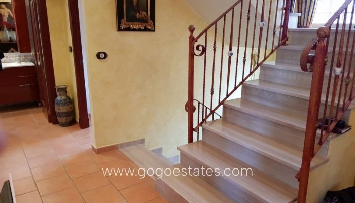 Te koop - Huis - Vrijstaande Villa - Torrevieja - Torrevieja Centro