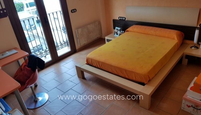 Te koop - Huis - Vrijstaande Villa - Torrevieja - Torrevieja Centro