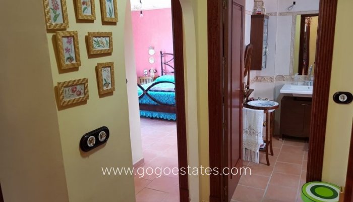 Te koop - Huis - Vrijstaande Villa - Torrevieja - Torrevieja Centro