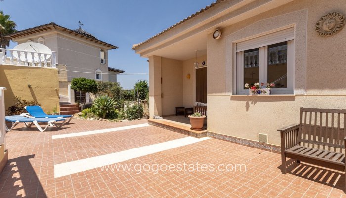 Te koop - Huis - Vrijstaande Villa - Algorfa - Algorfa Centro