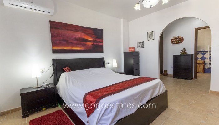 Te koop - Huis - Vrijstaande Villa - Algorfa - Algorfa Centro