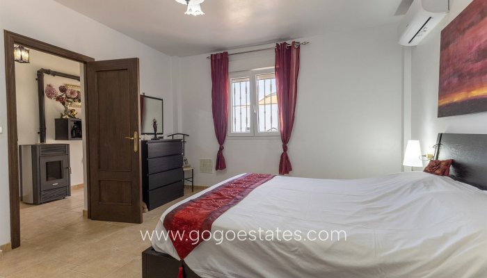 Te koop - Huis - Vrijstaande Villa - Algorfa - Algorfa Centro