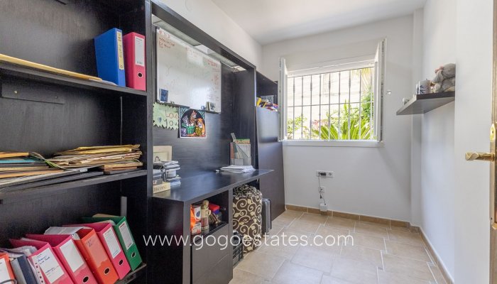 Te koop - Huis - Vrijstaande Villa - Algorfa - Algorfa Centro