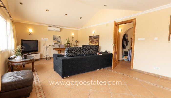 Te koop - Huis - Finca - Cortijo - Crevillente - Crevillent - Crevillente - Crevillent Centro