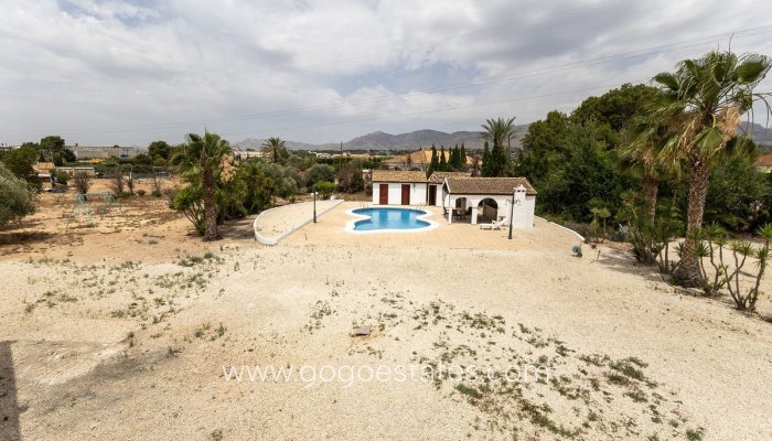 Te koop - Huis - Finca - Cortijo - Crevillente - Crevillent - Crevillente - Crevillent Centro