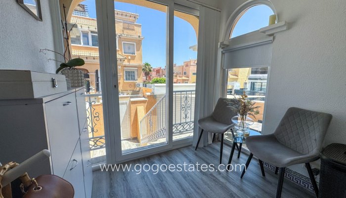 Te koop - Huis - Halfvrijstaande woning - Orihuela - Orihuela Costa