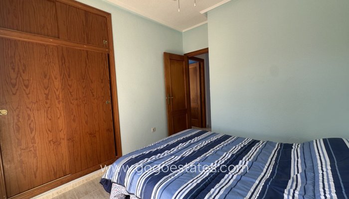 Te koop - Huis - Halfvrijstaande woning - Torrevieja - Torrevieja Centro