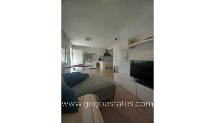 Te koop - Huis - Halfvrijstaande woning - Orihuela - Orihuela Costa