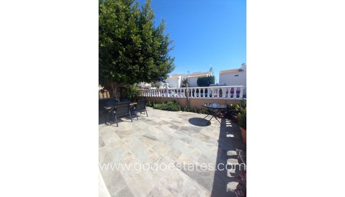 Te koop - Huis - Halfvrijstaande woning - Orihuela - Orihuela Costa