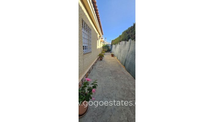 Te koop - Huis - Vrijstaande Villa - Orihuela - Campoamor