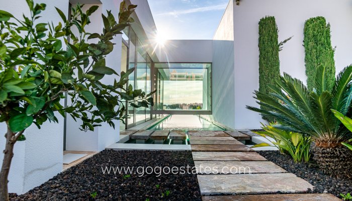 Te koop - Huis - Vrijstaande Villa - Orihuela - Las Colinas Golf