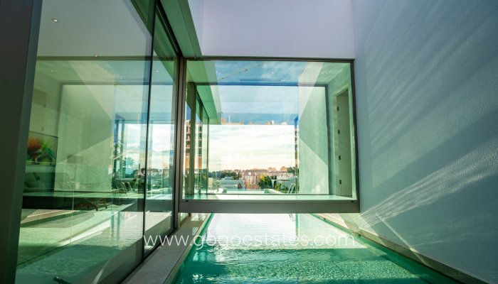 Te koop - Huis - Vrijstaande Villa - Orihuela - Las Colinas Golf