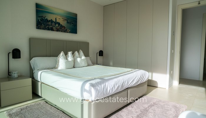 Te koop - Huis - Vrijstaande Villa - Orihuela - Las Colinas Golf