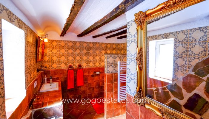 Te koop - Commercieel - Bed and Breakfast - Alicante - Hondón de las Nieves Centro