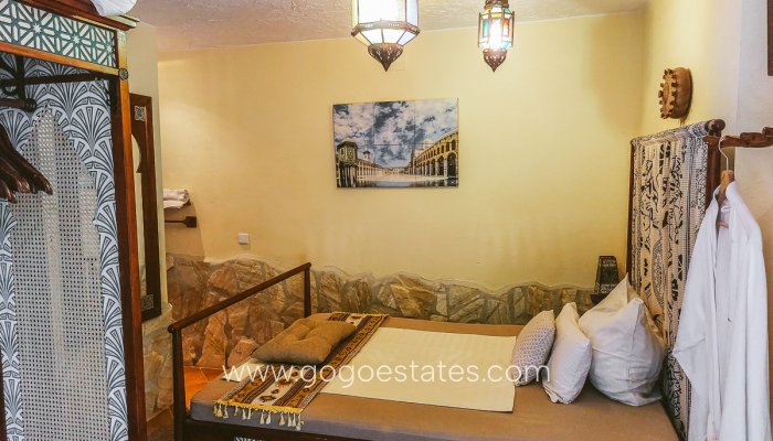 Te koop - Commercieel - Bed and Breakfast - Alicante - Hondón de las Nieves Centro