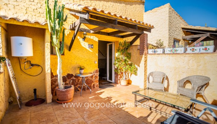 Te koop - Commercieel - Bed and Breakfast - Alicante - Hondón de las Nieves Centro