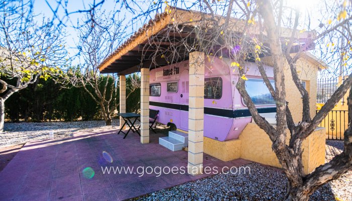 Te koop - Commercieel - Bed and Breakfast - Alicante - Hondón de las Nieves Centro