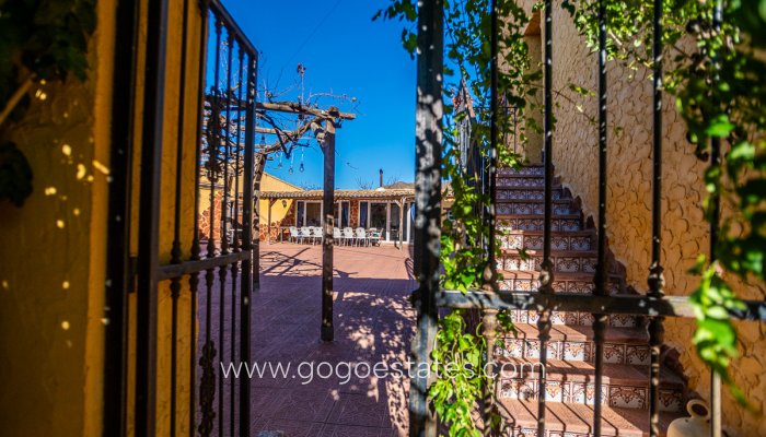 Te koop - Commercieel - Bed and Breakfast - Alicante - Hondón de las Nieves Centro