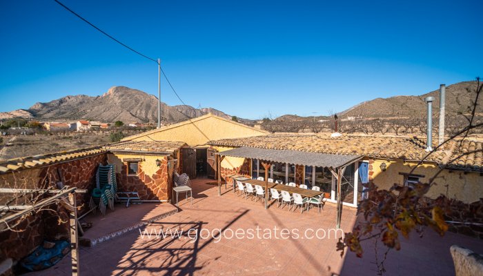 Te koop - Commercieel - Bed and Breakfast - Alicante - Hondón de las Nieves Centro