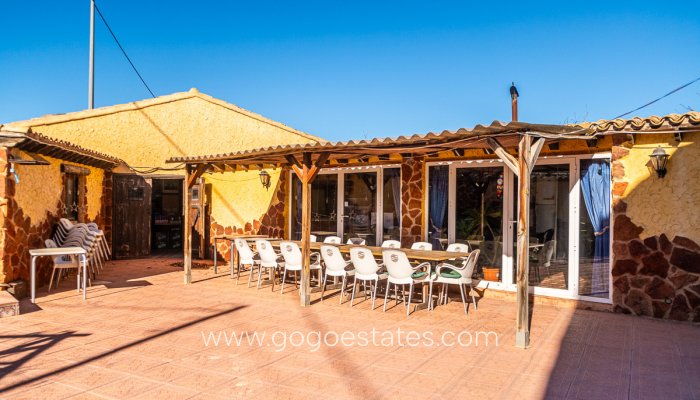 Te koop - Commercieel - Bed and Breakfast - Alicante - Hondón de las Nieves Centro