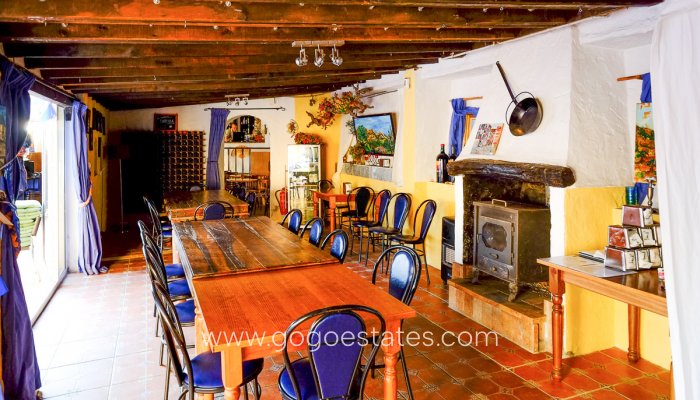 Te koop - Commercieel - Bed and Breakfast - Alicante - Hondón de las Nieves Centro