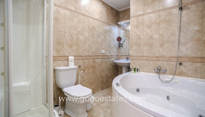 Revente - Maison - Villa Individuelle - Torrevieja - LA SIESTA