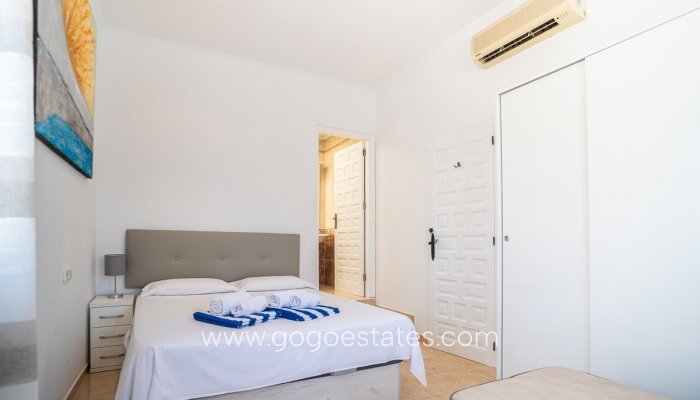 Revente - Maison - Villa Individuelle - Torrevieja - LA SIESTA