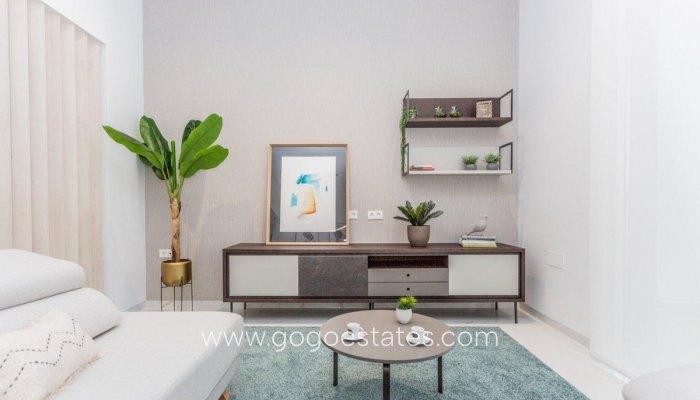 Te koop - Huis - Vrijstaande Villa - Torrevieja - Torrevieja Centro