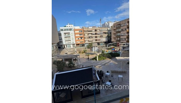 Te koop - Appartement - Appartement op de middelste verdieping - Torrevieja - Torrevieja Centro
