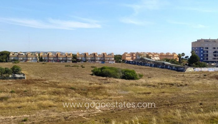 Te koop - Appartement - Appartement op de middelste verdieping - Torrevieja - Torrevieja Centro