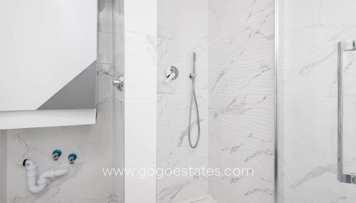 Te koop - Appartement - Appartement op de middelste verdieping - Orihuela - Los Dolses