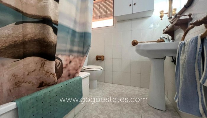 Te koop - Appartement - Appartement op de middelste verdieping - Torrevieja - Playa de los Locos