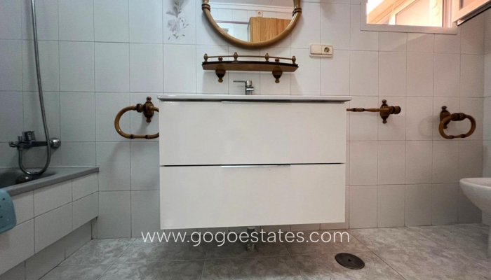 Te koop - Appartement - Appartement op de middelste verdieping - Torrevieja - Playa de los Locos