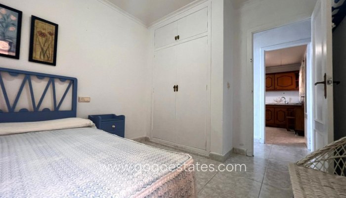 Te koop - Appartement - Appartement op de middelste verdieping - Torrevieja - Playa de los Locos