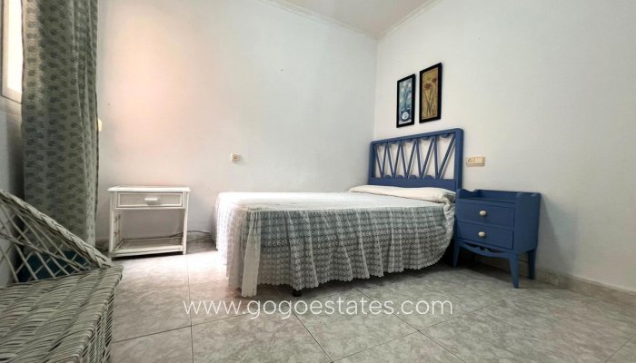 Te koop - Appartement - Appartement op de middelste verdieping - Torrevieja - Playa de los Locos