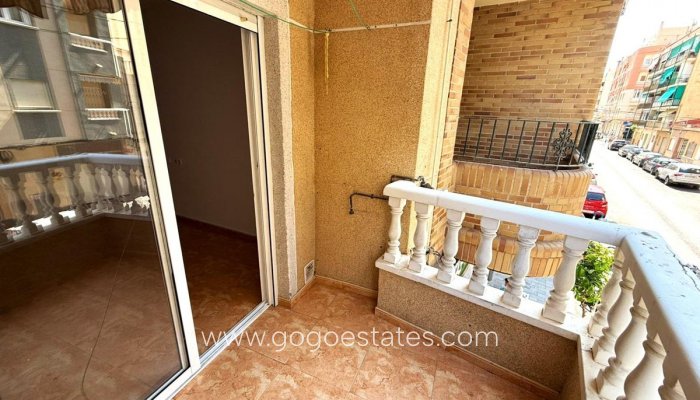 Te koop - Appartement - Appartement op de middelste verdieping - Torrevieja - Playa del Cura