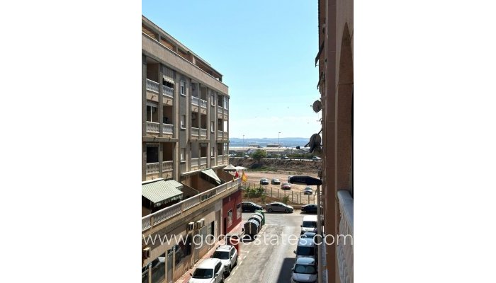 Te koop - Appartement - Appartement op de middelste verdieping - Torrevieja - Torrevieja Centro