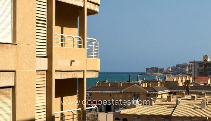Te koop - Appartement - Appartement op de middelste verdieping - Torrevieja - La Mata